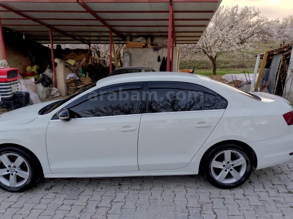 Sahibinden Volkswagen Jetta 1.4 TSi Comfortline 2014 Model