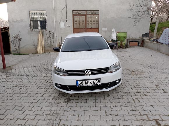 Sahibinden Volkswagen Jetta 1.4 TSi Comfortline 2014 Model