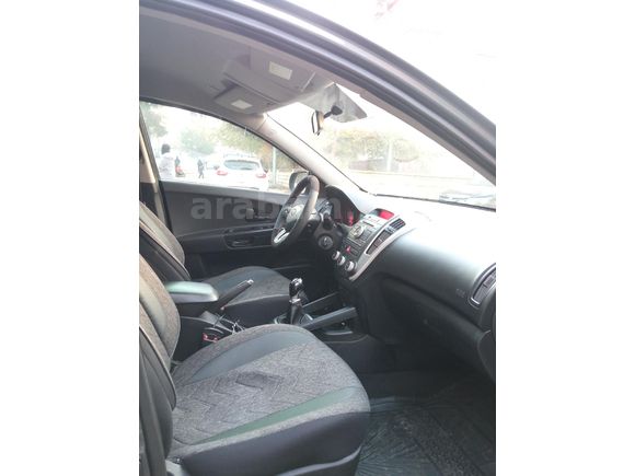 Sahibinden Kia Ceed 1.6 CRDi Motion 2012 Model  214.000 km Füme