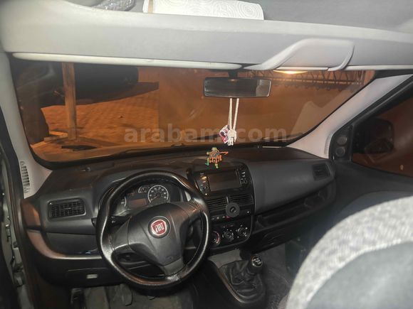 Sahibinden Fiat Doblo Combi 1.6 Multijet Dynamic 2010 Model  282.000 km Gri