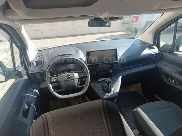 Sahibinden değişen boya hasar kaydı yok 13750 km de