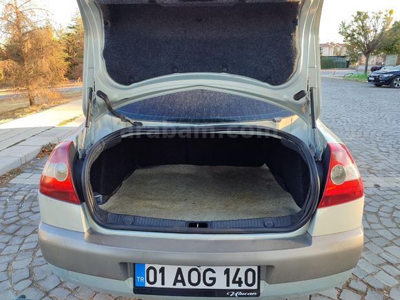 Sahibinden Renault Megane 1.6 Dynamique 2004 Model  203.000 km Gri (Gümüş)