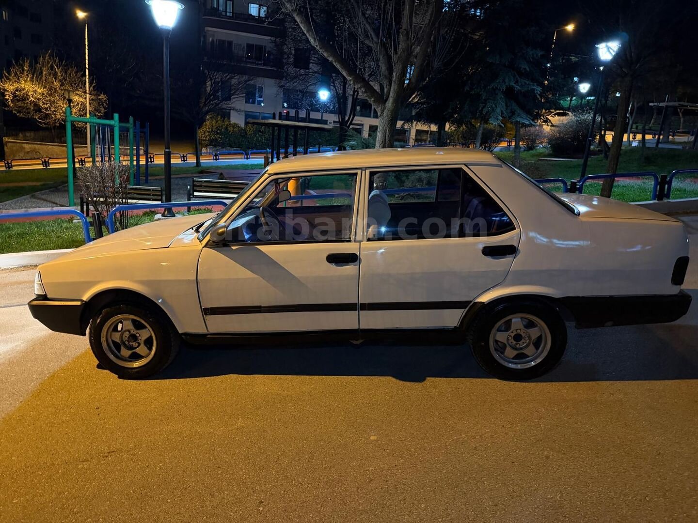 Sahibinden Tofaş Şahin S 1999 Model Ankara 80.000 km Beyaz 3