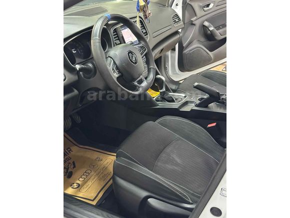 Sahibinden Renault Megane 1.5 dCi Touch 2017 Model 
