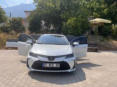 Sahibinden Toyota Corolla 1.5 Flame X-Pack 2022 Model 