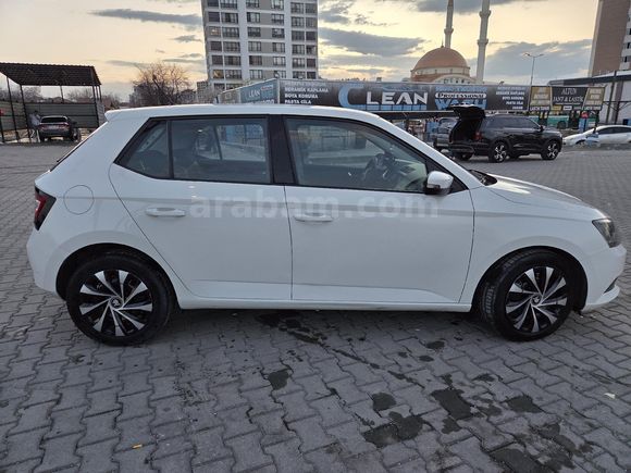Skoda Fabia 2016 Model Sadece 77.000 km