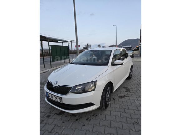Skoda Fabia 2016 Model Sadece 77.000 km