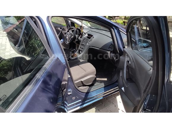 Sahibinden Opel Astra 1.6 Edition 2016 Model Hatay 93.500 km Mavi