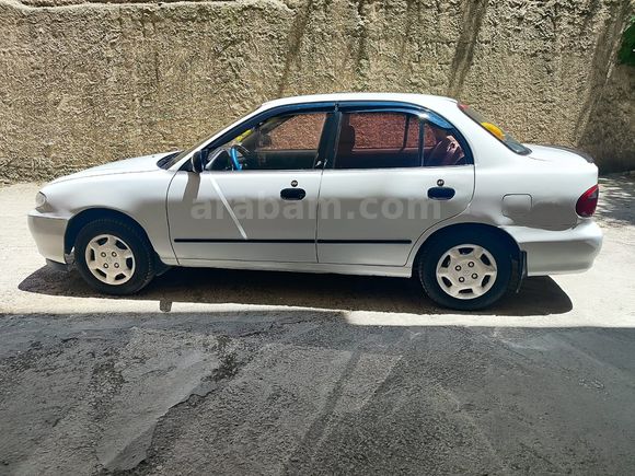 Sahibinden Hyundai Accent 1.3 LS 1998 Model 