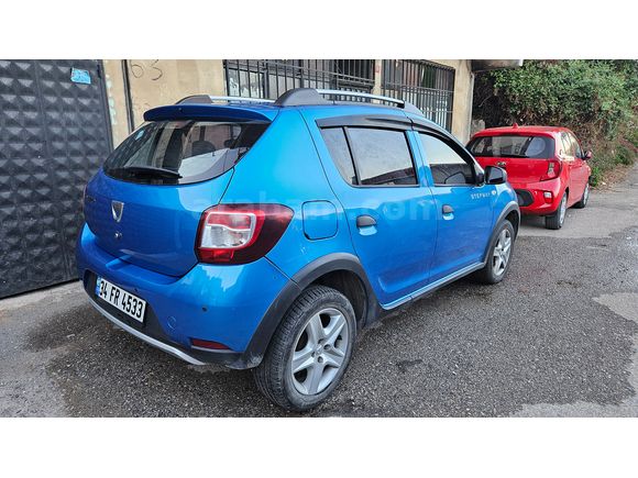 Sahibinden Dacia Sandero 1.5 dCi Stepway 2015 Model 