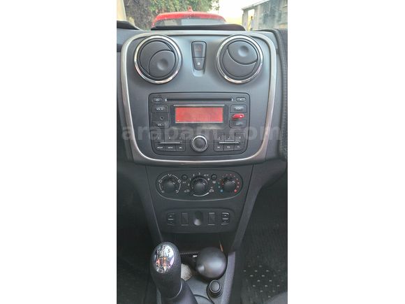 Sahibinden Dacia Sandero 1.5 dCi Stepway 2015 Model 