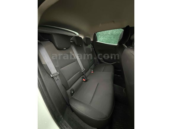 Sahibinden Renault Clio 1.0 TCe Touch 2022 Model 