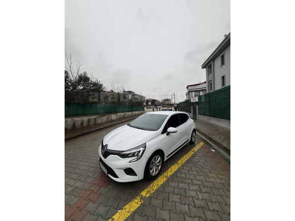 Sahibinden Renault Clio 1.0 TCe Touch 2022 Model 