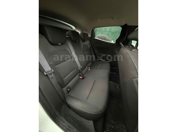 Sahibinden Renault Clio 1.0 TCe Touch 2022 Model 
