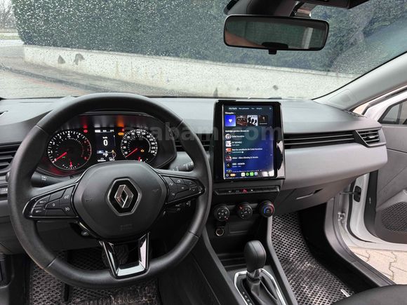 Sahibinden Renault Clio 1.0 TCe Touch 2022 Model 