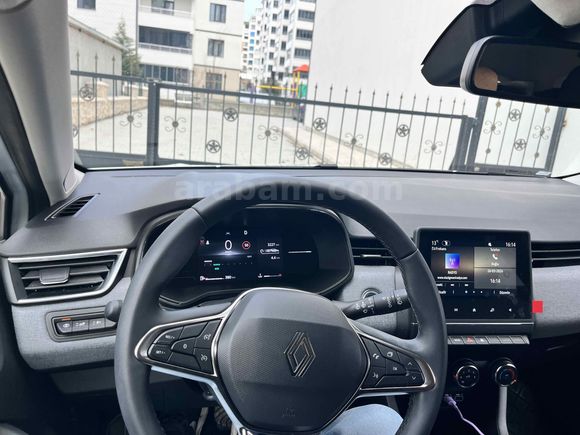 ASKERİ PERSONELDEN RENAULT CLIO 2025 SONU ÇIKIŞLI ÇELİKCANT KONFOR PAKET HATASIZ TERTEMİZ