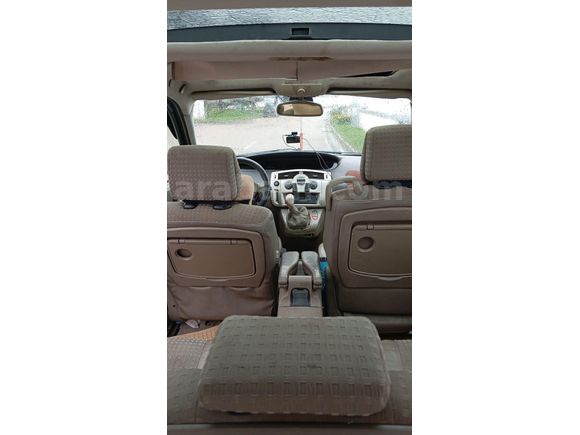 Sahibinden Renault Scenic 1.6 Privilege 2005 Model