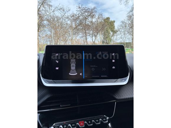 Sahibinden Peugeot 2008 1.2 PureTech Active Skypack 2022 Model