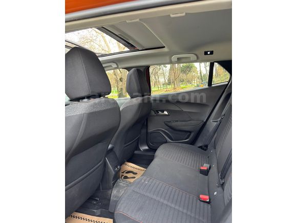 Sahibinden Peugeot 2008 1.2 PureTech Active Skypack 2022 Model