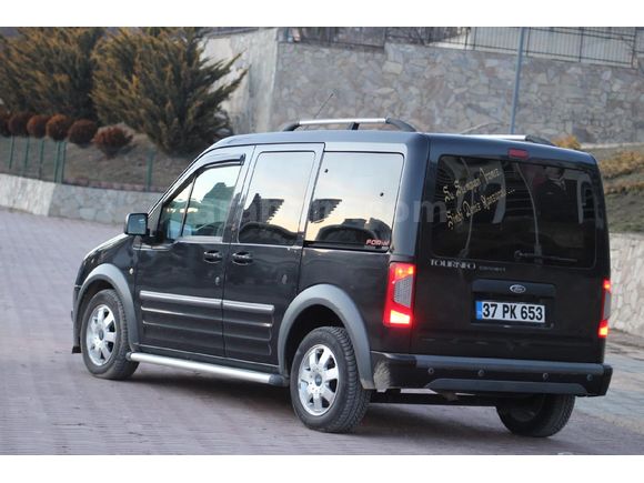 Sahibinden Ford Tourneo Connect 110PS 2010 Model