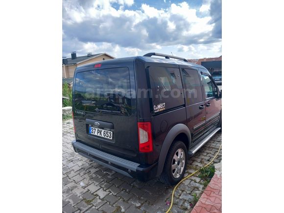 Sahibinden Ford Tourneo Connect 110PS 2010 Model