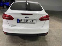 Sahibinden Ford Focus 1.5 TDCi Trend X 2017 Model  215.000 km Beyaz