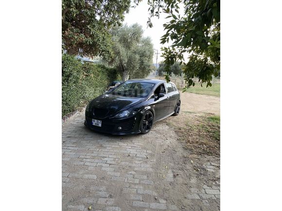Sahibinden Seat Leon 1.6 Reference 2006 Model  260.000 km Siyah