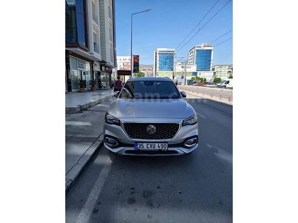 Sahibinden MG HS 1.5 T Luxury 2024 Model
