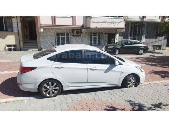 Sahibinden Hyundai Accent Blue 1.4 D-CVVT Mode Plus 2018 Model 