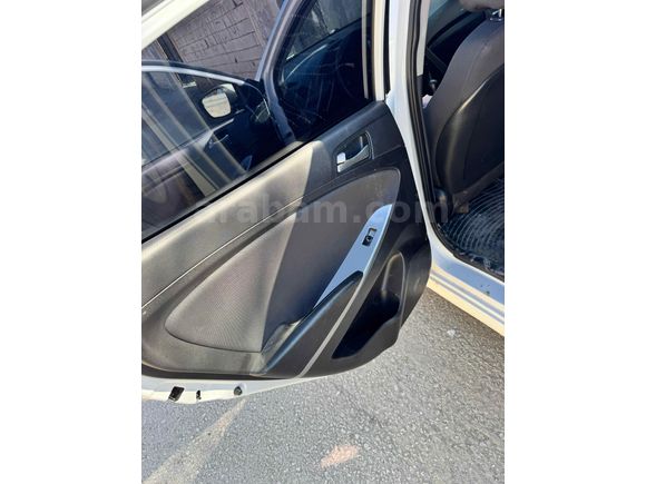 Sahibinden Hyundai Accent Blue 1.4 D-CVVT Mode Plus 2018 Model 