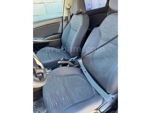 Sahibinden Hyundai Accent Blue 1.4 D-CVVT Mode Plus 2018 Model 