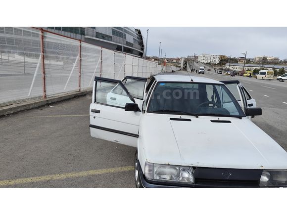 Yeni muayenesi sorunsuz Flash S 1993 Model