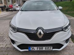 Sahibinden Renault Megane 1.3 TCe Joy  Comfort 2022 Model