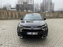 Sahibinden Citroen C4 X 1.2 PureTech Shine 2023 Model  20.000 km Siyah