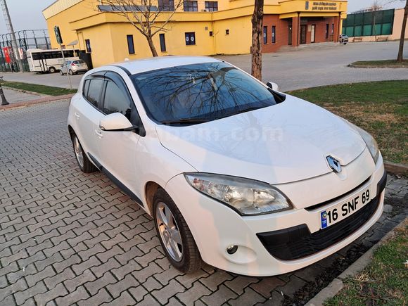 Sahibinden Renault Megane 1.5 dCi Expression 2011 Model