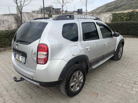 Sahibinden Dacia Duster 1.5 dCi Laureate  4x4 2015 Model 
