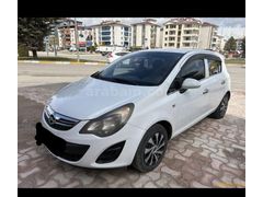 Galeriden Opel Corsa 1.3 CDTI Essentia 2013 Model  223500km Beyaz