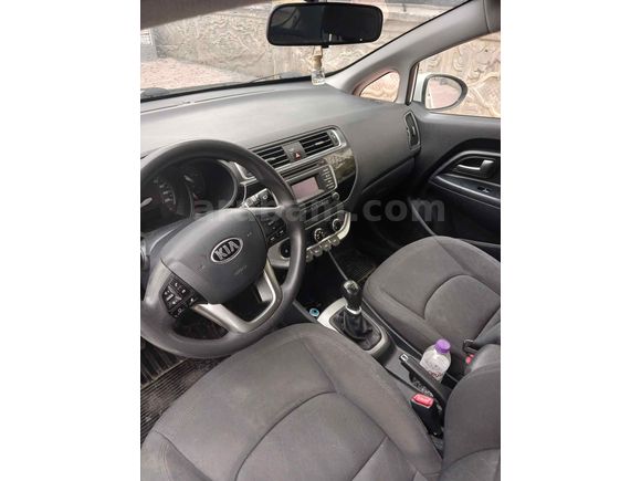Sahibinden Kia Rio 1.4 CRDi Comfort 2015 Model 