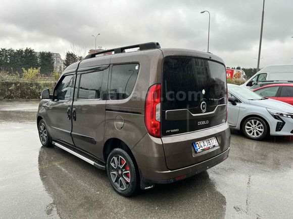 Sahibinden Fiat Doblo Combi 1.6 .105. Lik  Multijet Premio pılas 2015 MD .K.K. ÇEKİLİR   TAKSİT OLUR 