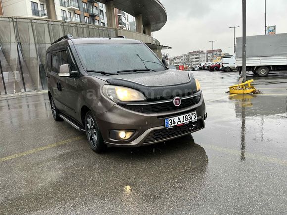 Sahibinden Fiat Doblo Combi 1.6 .105. Lik  Multijet Premio pılas 2015 MD .K.K. ÇEKİLİR   TAKSİT OLUR 