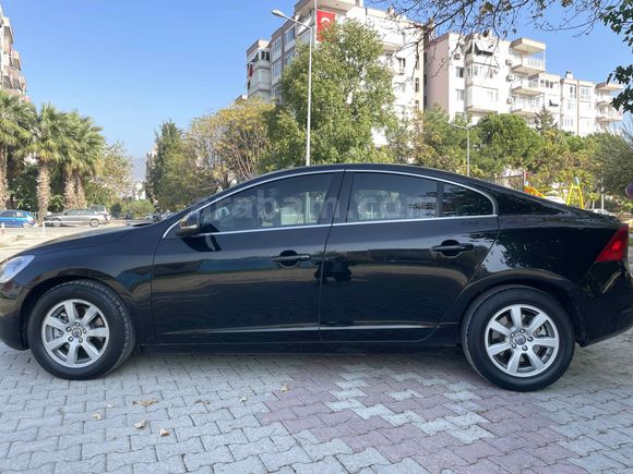 Sahibinden Volvo S60 1.6 D Premium 2013 Model  313.000 km Siyah