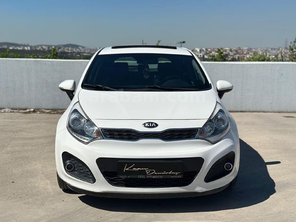 Sahibinden Kia Rio 1.4 CRDi Sporty 2014 Model.  SUV takasli olabilir