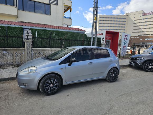 Aile aracı Fiat Punto 1.4 Dynamic 2006 Model