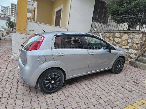 Aile aracı Fiat Punto 1.4 Dynamic 2006 Model