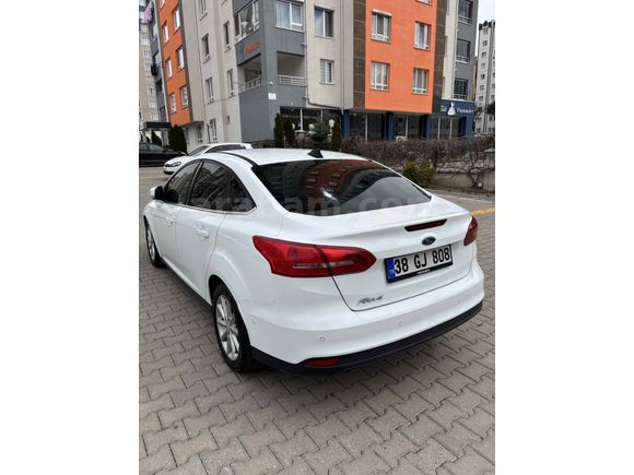 Sahibinden Ford Focus 1.6 TDCi Titanium 2015 Model 