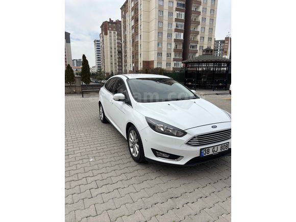 Sahibinden Ford Focus 1.6 TDCi Titanium 2015 Model 