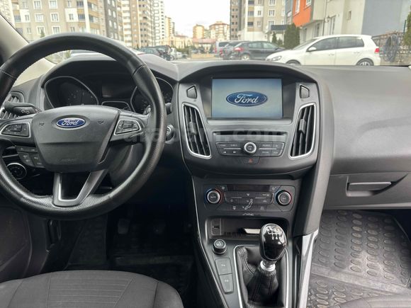 Sahibinden Ford Focus 1.6 TDCi Titanium 2015 Model 