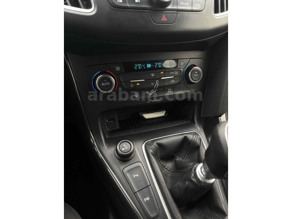 Sahibinden Ford Focus 1.6 TDCi Titanium 2015 Model 