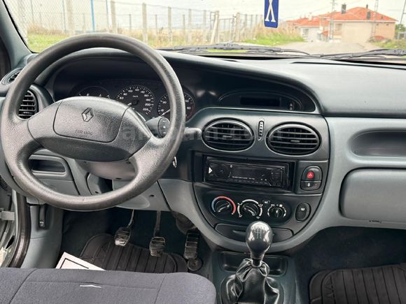 Sahibinden Renault Megane 1.6 RTE 1999 Model