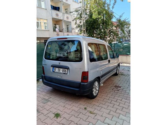 Sahibinden Peugeot Partner 1.9 D 2004 Model